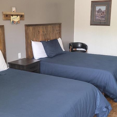 Blue Sky Inn- Complimentary Happy Hour Th-Sun, Veteran Owned, Full Breakfast, Best Green Space, 1 Mile From Blue Ridge, Fire Pit Екстериор снимка